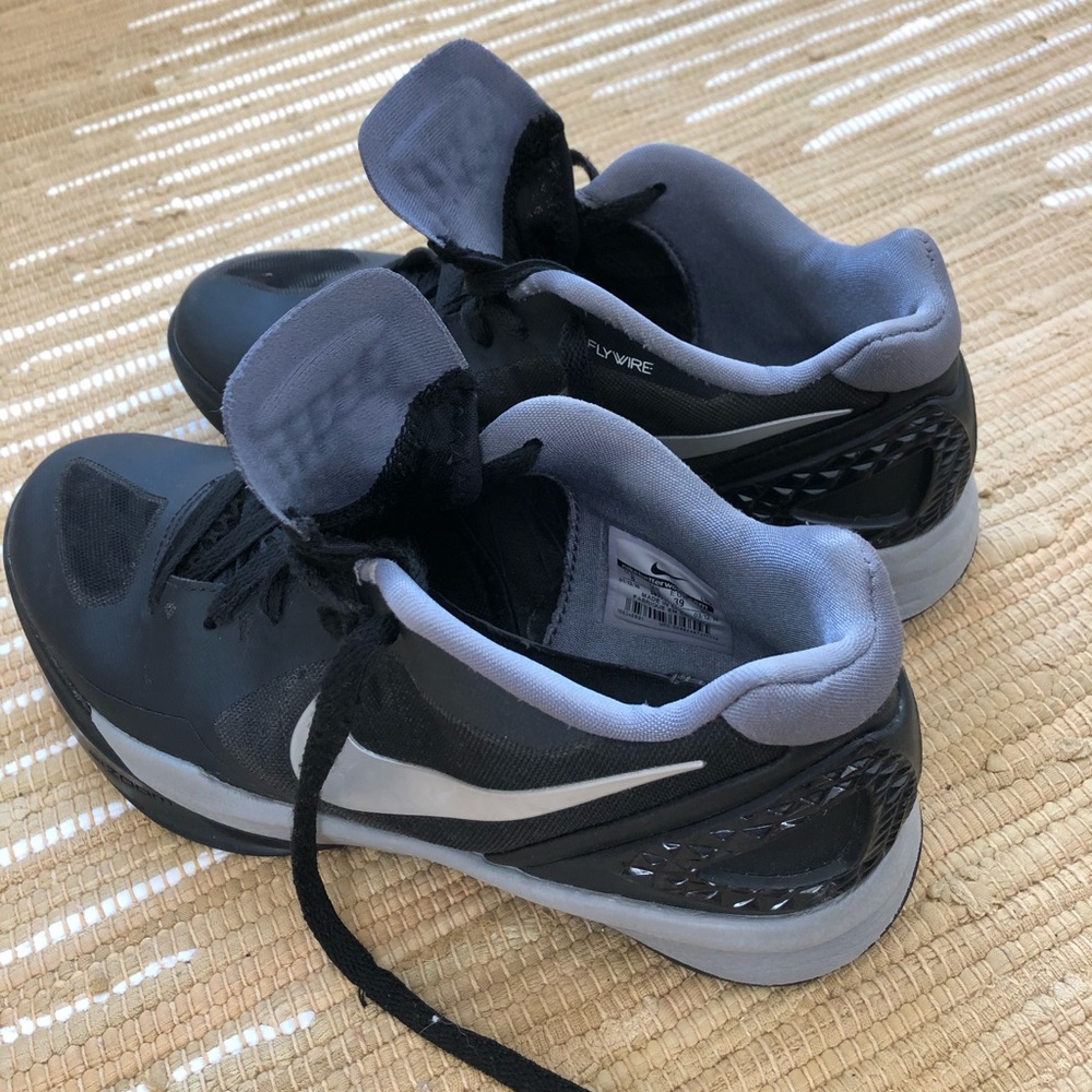 Nike Volleyball Shoes